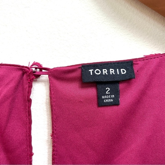 Torrid Midi Clip Dot Chiffon Tiered Red Stars Dress, Size 2 Plus Size 2X - Picture 10 of 13